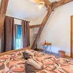 Les Renardiers Hébergement de vacances Peyraube